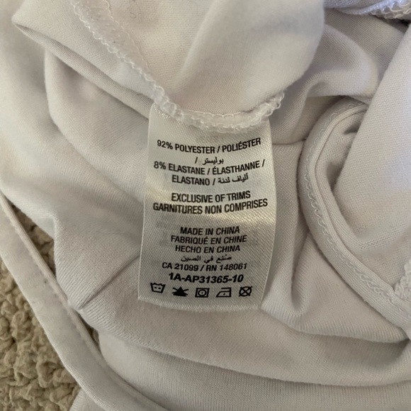 🌸 Ardene 🌸 basic white tank top - Picture 4 of 8